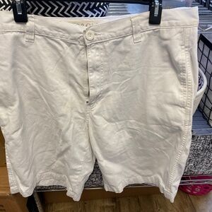 PD&C Shorts Mens size 34 White cotton Chino shorts Flat Front Pockets